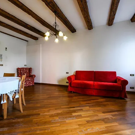 Red Fashion Apartamento *
